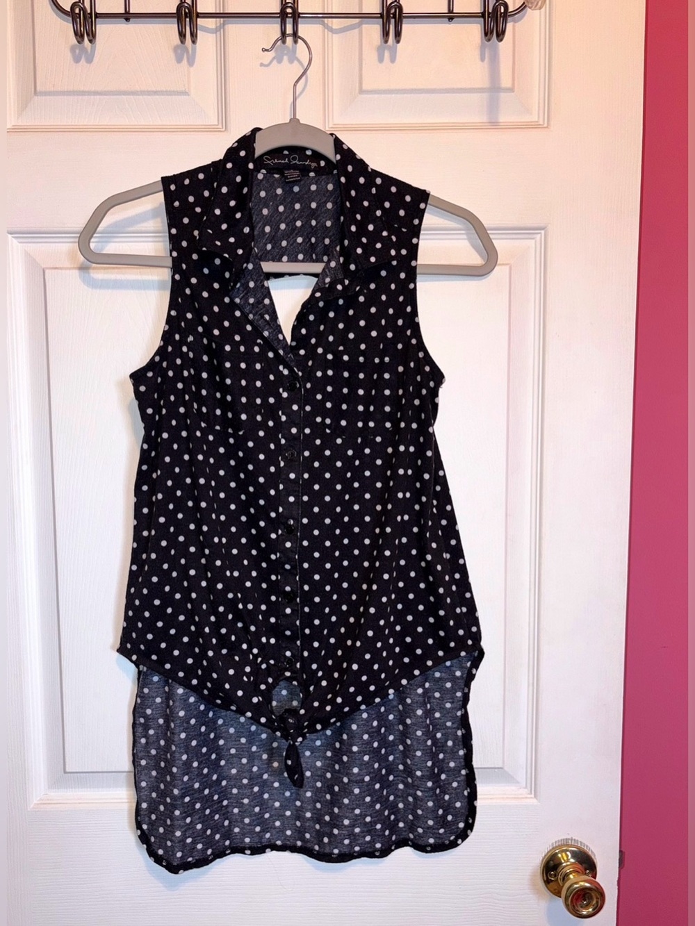 French Laundry NWOT Knotted Detailed Sleeveless Hi-Low Polka Dot Top Size S